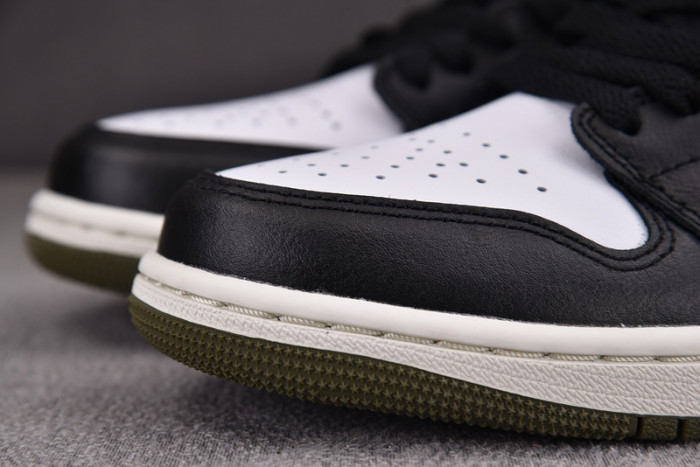 Air Jordan 1 Low Black Toe Medium Olive 553558-092