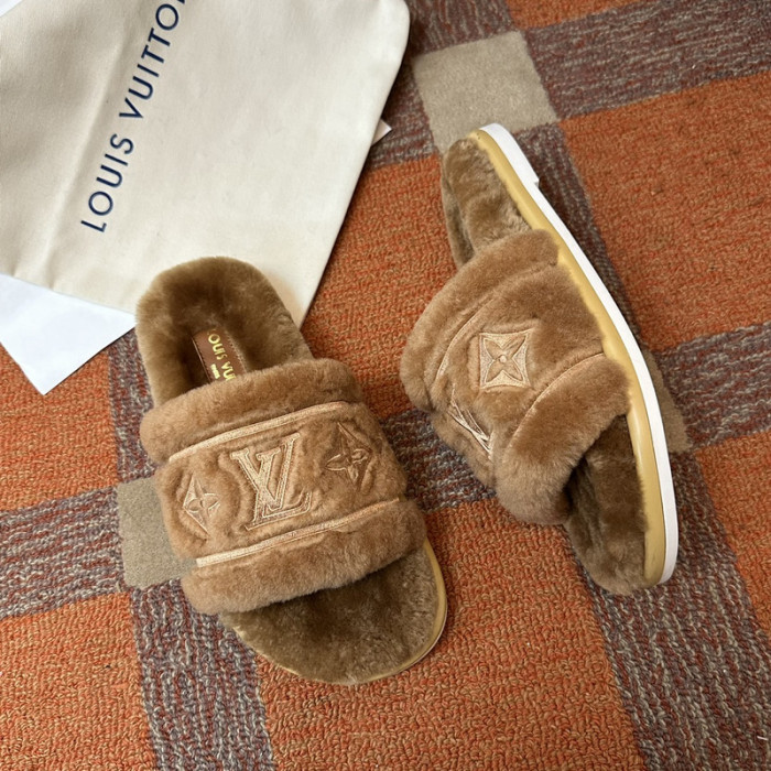 L&V SLIPPERS