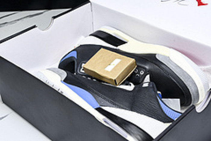 Air Jordan 3 OG "Rare Air" IB8967-004