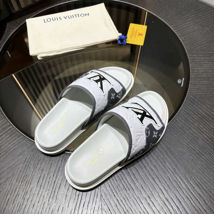 L&V SLIPPERS