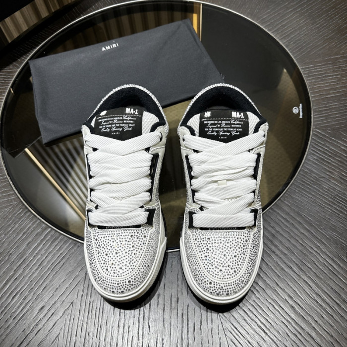 AM1R1 SNEAKERS