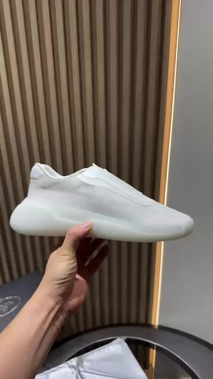 PRA designer sneaker