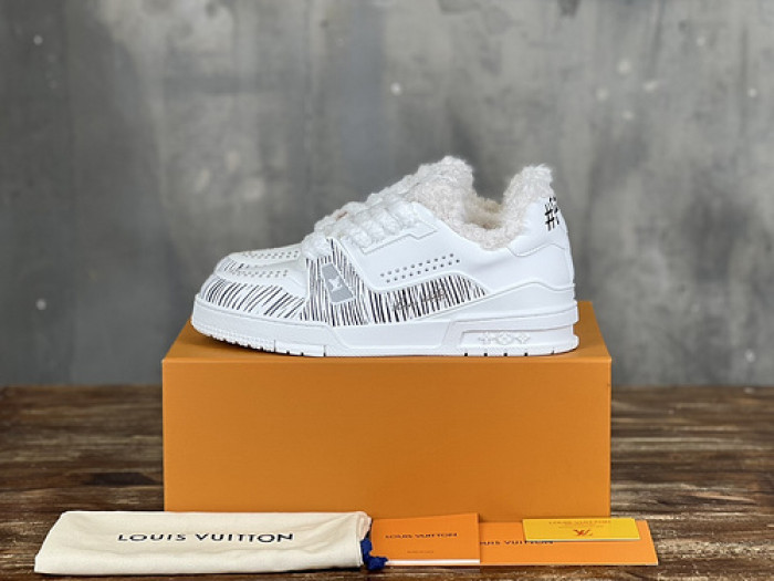 L&V SNEAKERS