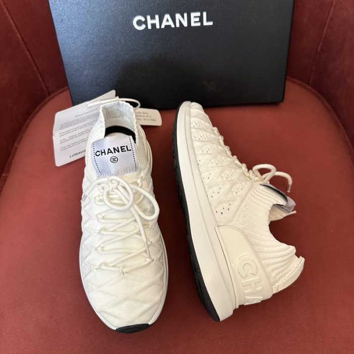 CHANEEL sneaker