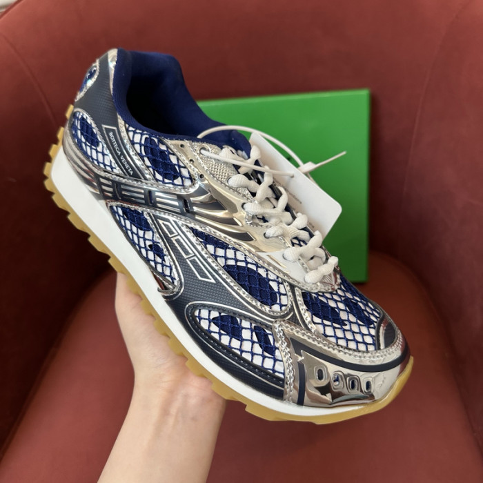BOTTEGA VENETA SNEAKER