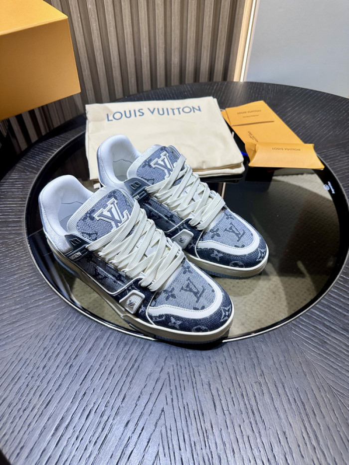 L&V SNEAKERS