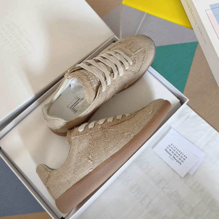 ma*s*n Ma*i*laa shoes