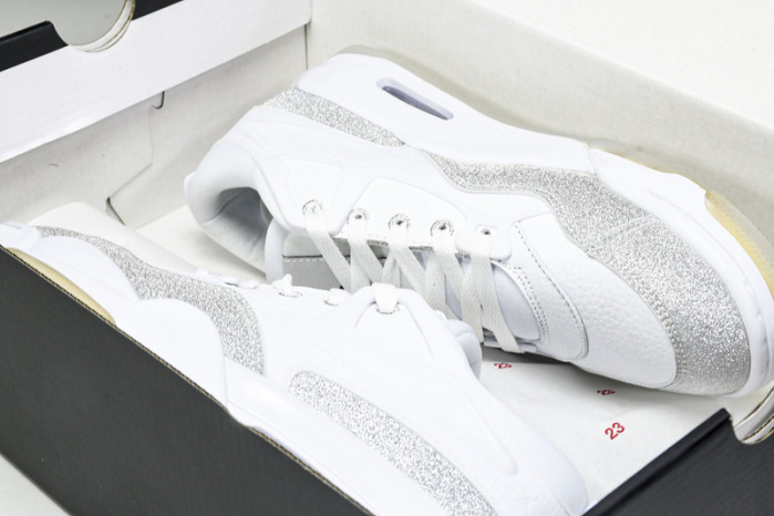 Air Jordan 4 "Remastered" HQ3441-111