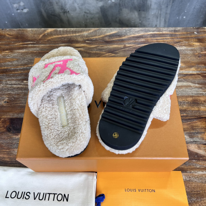 L&V SLIPPERS