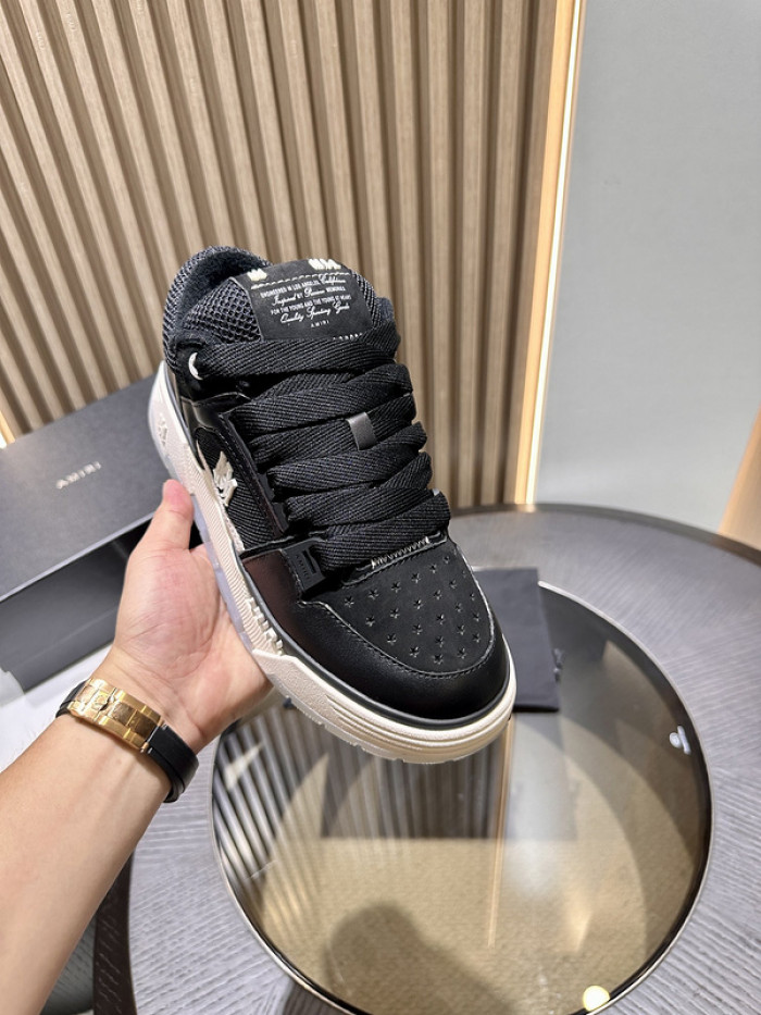 AM1R1 SNEAKERS