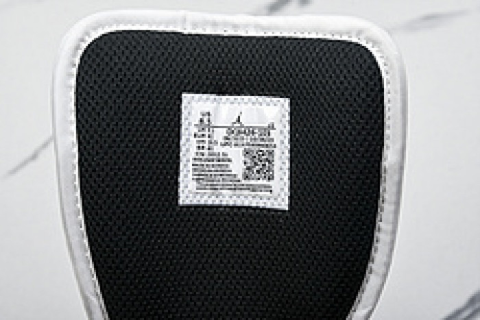 Air Jordan 1 Mid DQ8426-103