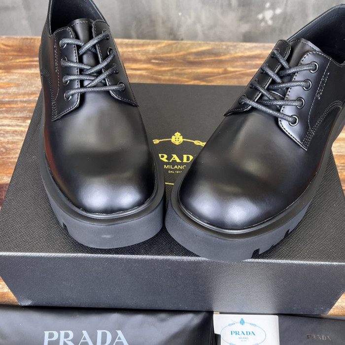 PRA designer sneaker