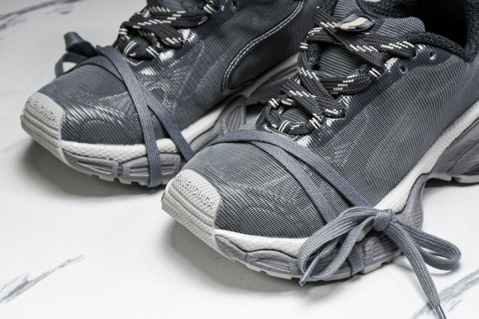 BLEN Phantom Sneaker