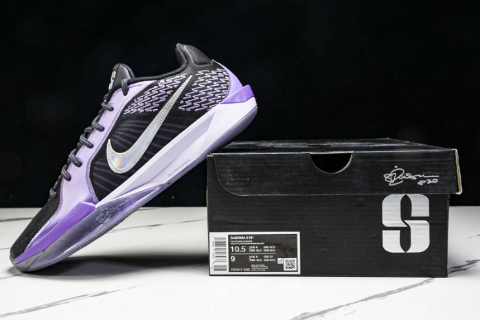 Nk Sabrina 2 "Court Vision" FZ1517-500