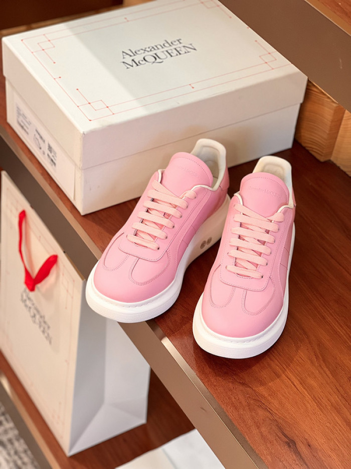 Alexander McQueen sneaker