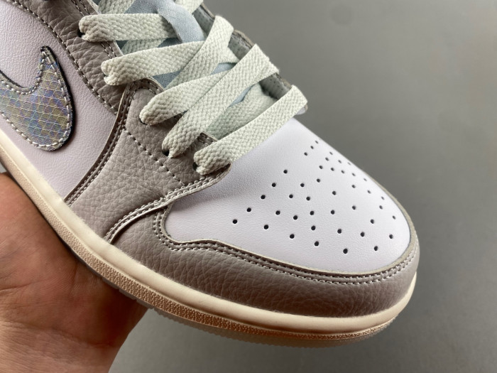 Air Jordan 1 Retro Low HF3144-100