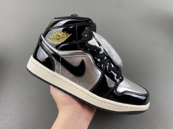 Air Jordan 1 Mid SE “ FZ39380-001