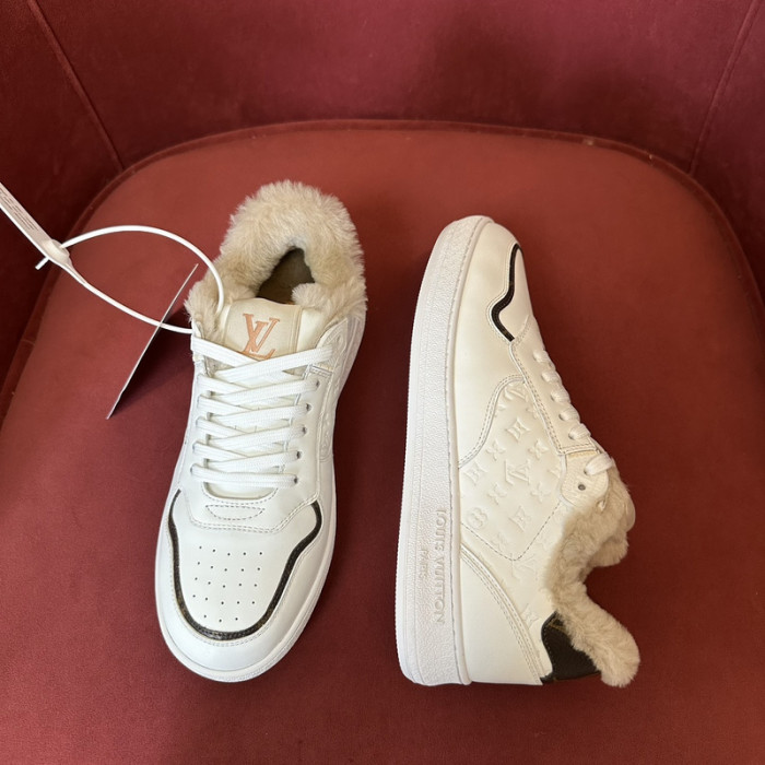 L&V SNEAKERS