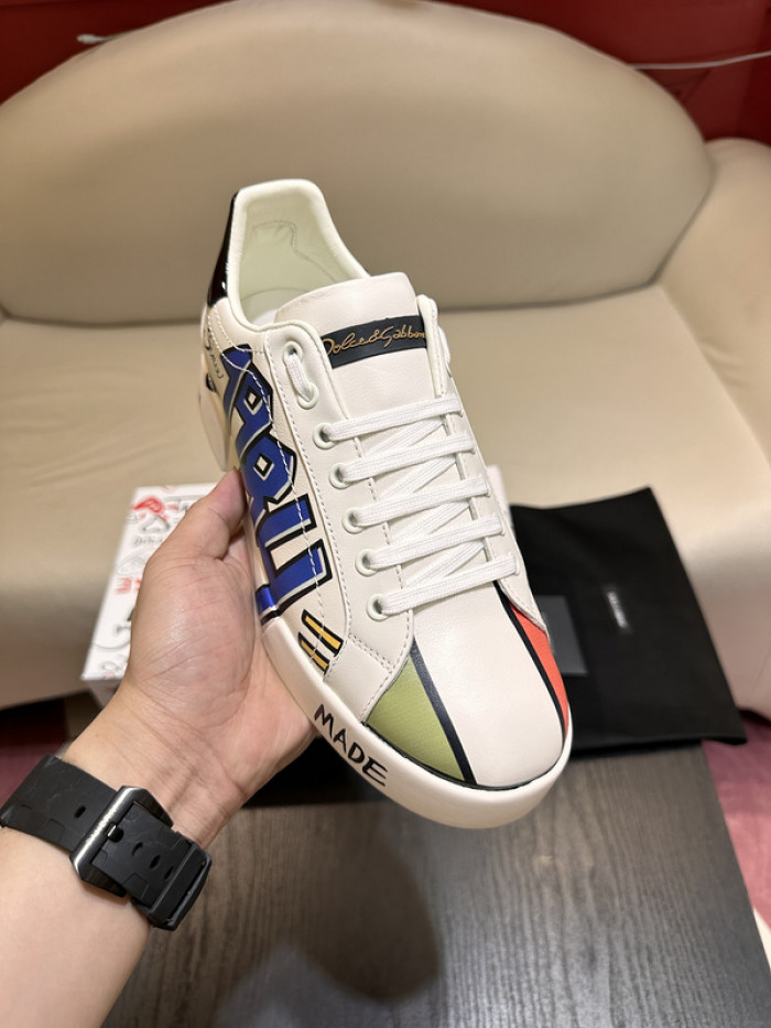 DG sneaker