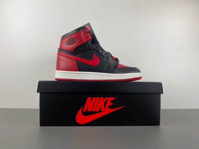 Air Jordan 1 High ’85 “Bred” Color: Black/Varsity Red-White HV6674-067