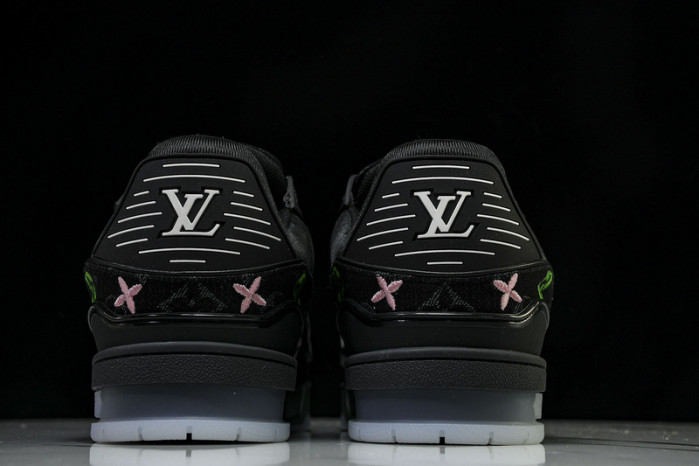 L&V SNEAKERS