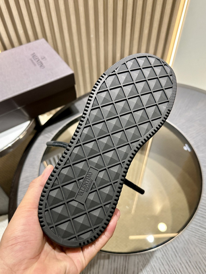 VALEN DESIGNER SNEAKERS