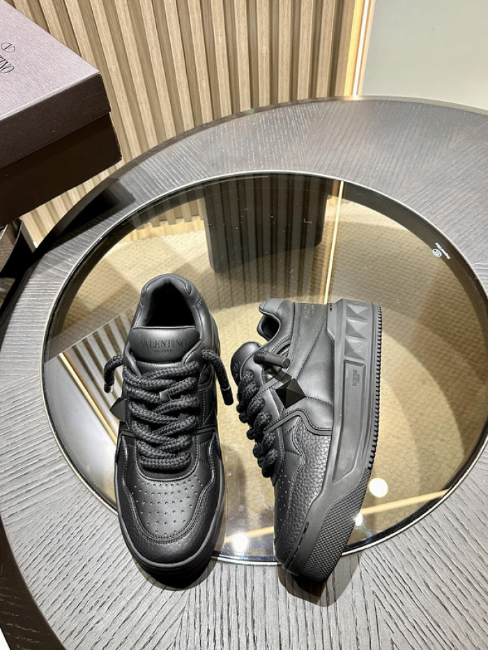 VALEN DESIGNER SNEAKERS